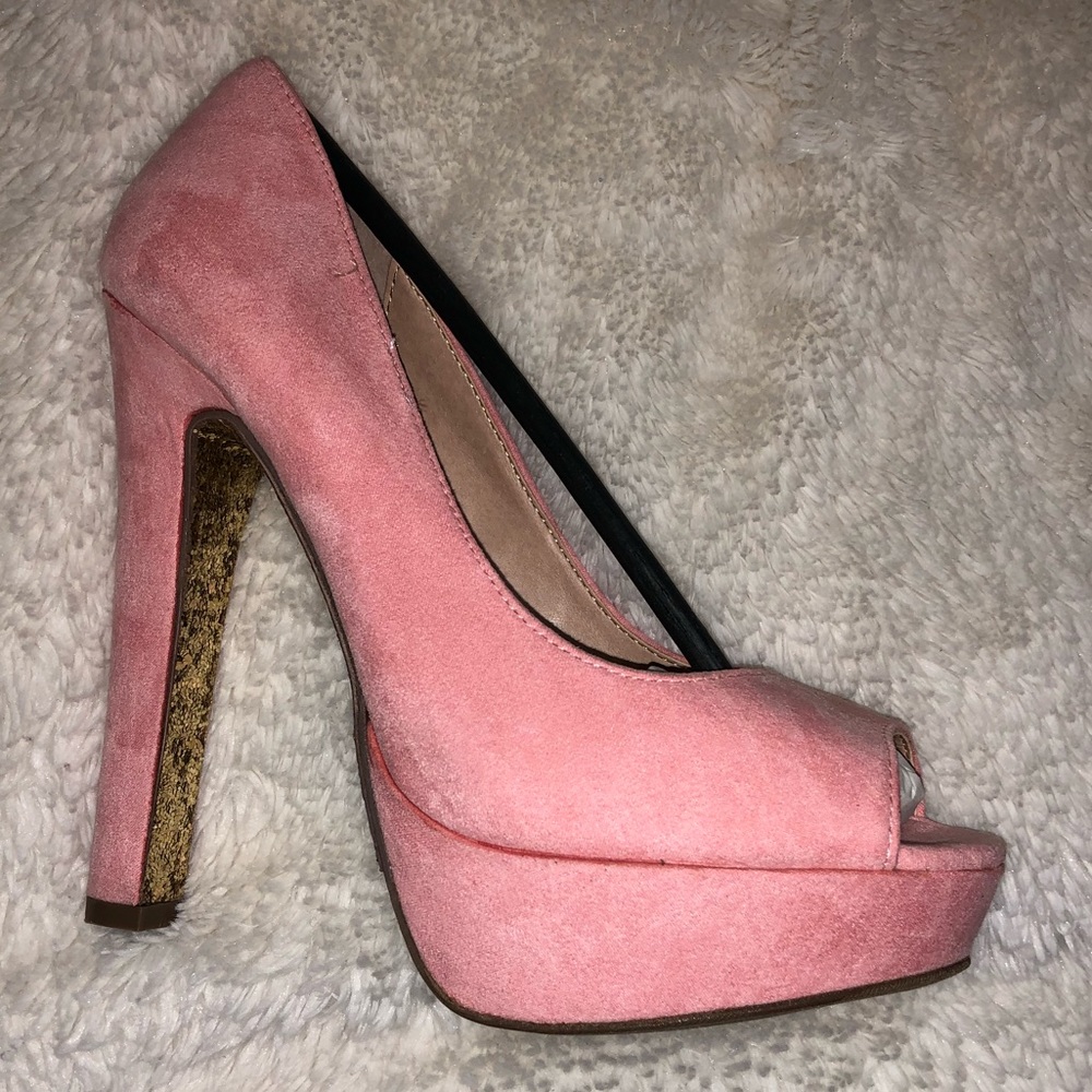 Size 6 Light Pink/Peach High Heels